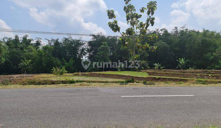 Tanah Strategis Pinggir Jalan Solo Tawangmangu Karanganyar 1