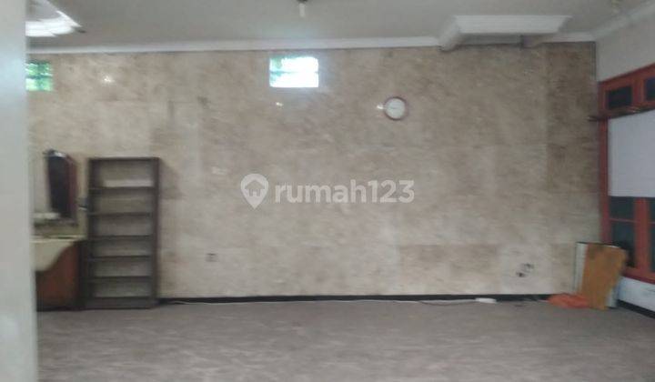 Rumah Siap Pakai Semi Furnished di Laweyan Dekat Serengan Solo 2