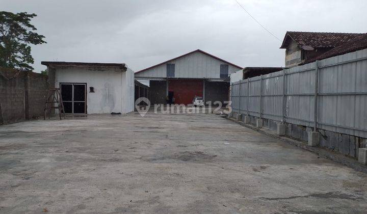 Gudang ex gudang tembakau
Lokasi Kalikotes - Klaten 1