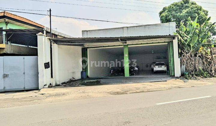 Ruko atau showroom di dekat solo baru 1