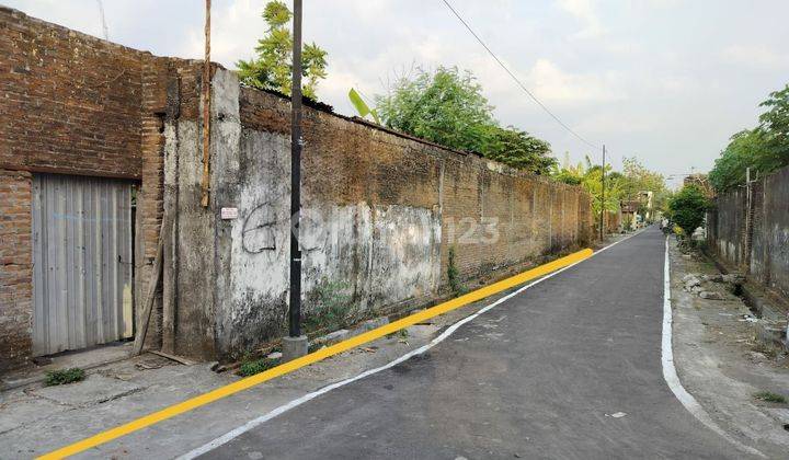 Tanah bagus & cocok buat koskosan & rumah cluster di Kwarasan, solo baru 1