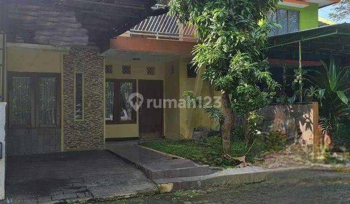 Rumah siap pakai di cluster grogol dekat solo baru 1