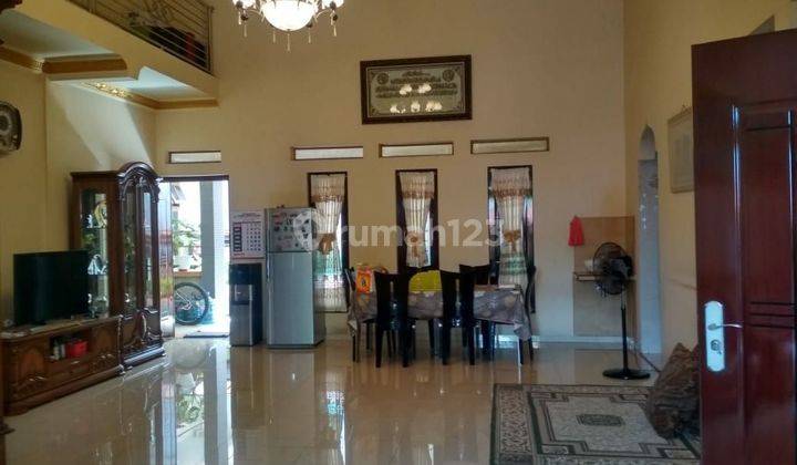 Rumah bagus 1,5 lantai strategis siap pakai dkt dgn superindo jajar solo 2