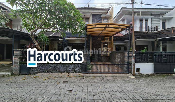 Rumah bagus cluster di perumahan Gentan Solo 1