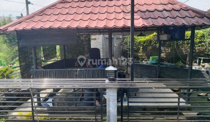 Rumah 2 lantai siap pakai di mojosongo solo, dekat jalan jayawijaya 2