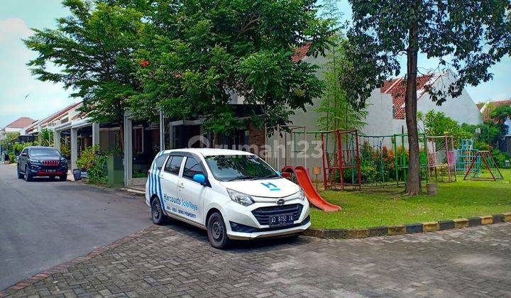 Rumah Bagus Siap Pakai
Lokasi : Cluster Elite di Pabelan, Solo 2