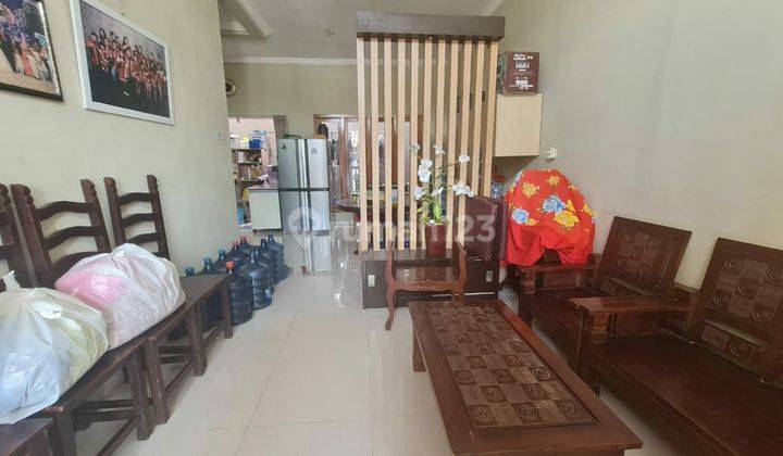 Rumah bagus minimalis cluster elite dengan kolam renang dekat solo baru 2