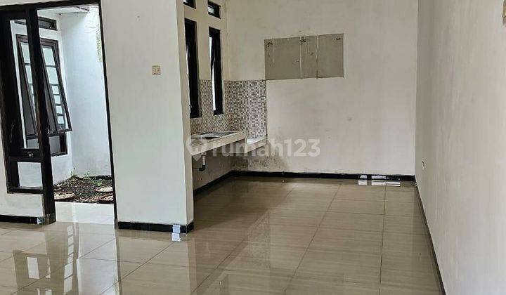 Rumah siap huni dalam perumahan gentan solo 2