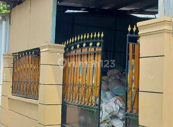 Rumah siap pakai di mojosongo solo 2