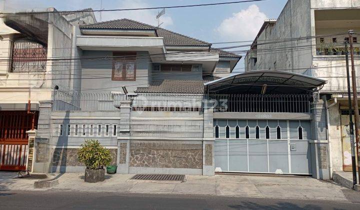 Rumah bagus 2 lantai pusat kota dekat solo paragon mall 1