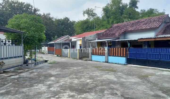 Rumah siap huni dekat jalan jaya wijaya mojosongo solo
 2