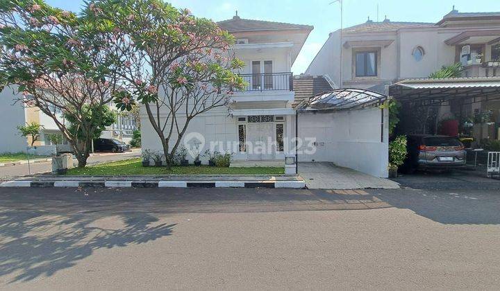 Rumah Mewah 2 Lantai Di Lor In Residence Colomadu Karanganyar 1