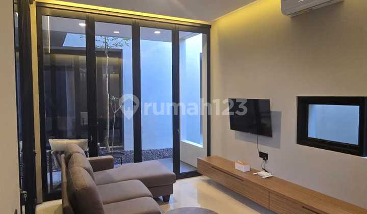 New Modern Minimalist House in a Housing Estate Near Pakuwon Mall Solo Baru 2