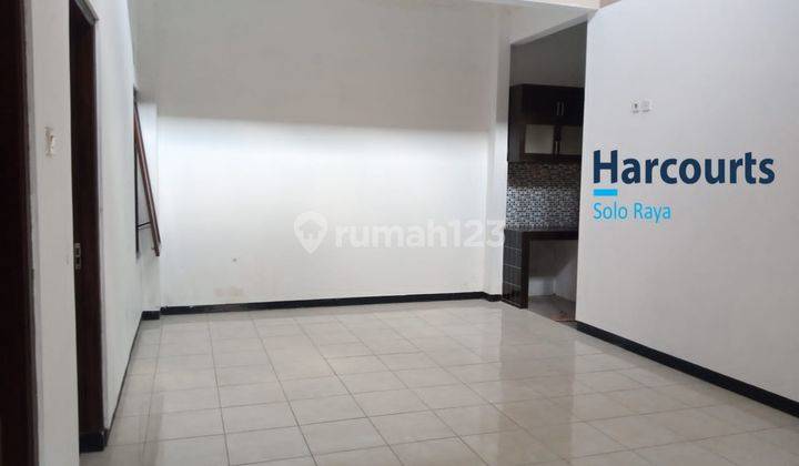 Rumah siap huni minimalis modern di cluster di Gentan Solo dekat Solo Baru 2