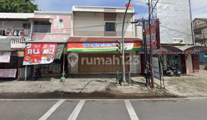 For Rent: Affordable Strategic 2-Story Shop House on Agus Salim Street, Laweyan Solo For Rent: Affordable Strategic 2-Story Shop House on Agus Salim Street, Laweyan Solo