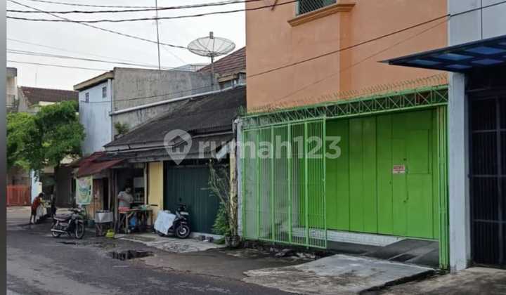 Dijual Ruko Siap Huni 3 Lantai, Lokasi Keprabon -Solo