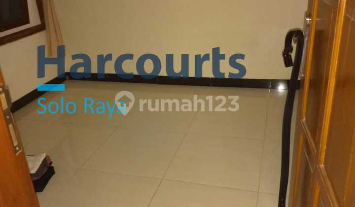 Strategis! Rumah Bagus Dekat Jaya Wijaya Solo 2