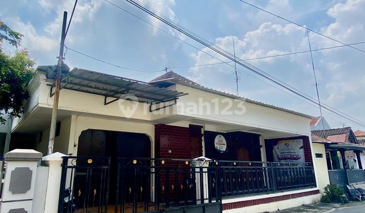 Rumah Bagus Siap Huni di Colomadu Dekat Kartasura Solo
