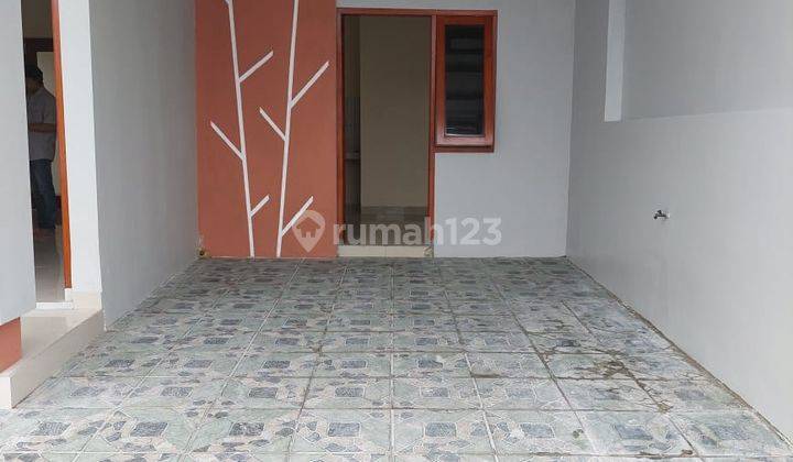 Rumah Bagus Minimalis Di Cluster Gentan Dekat Kartasura Solo 2