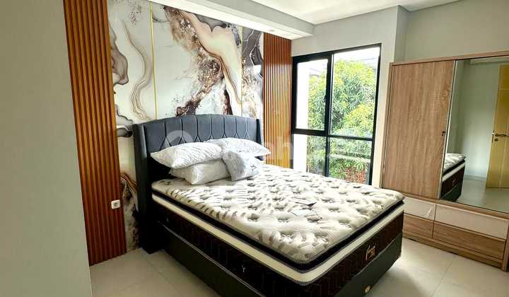 For Rent: Nice Minimalist 2-Story House (Fully Furnished), Located in a Cluster in Colomadu 2