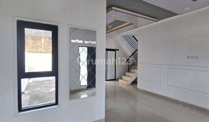 Rumah Bagus Minimalis Modern Dekat Luwes Di Gentan Solo 2