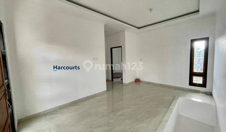 Rumah 2 Lantai Siap Huni Dekat Kampus Uin Kartasura Solo  2