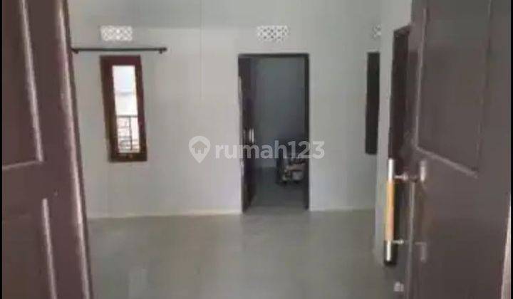 Rumah Bagus Minimalis Siap Huni Di Gentan Solo 2