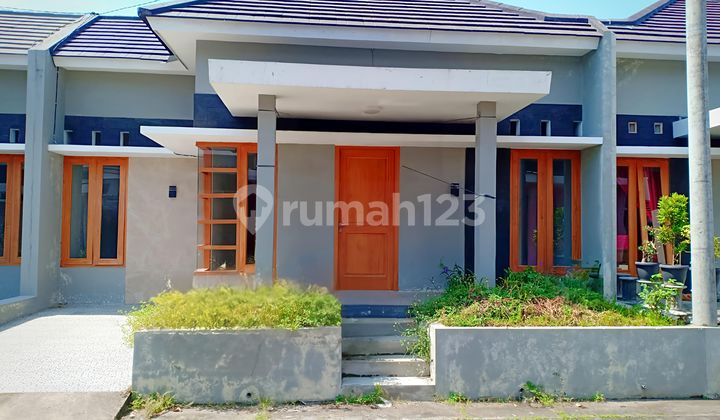 Rumah Bagus Minimalis Di Colomadu Dekat Kartasura Solo