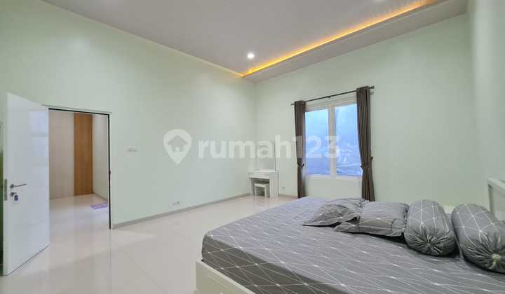 QUICK SALE! Modern Luxury Villa in Tawangmangu