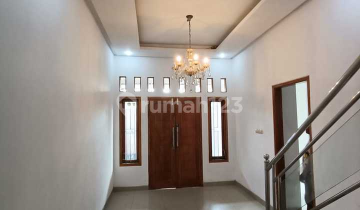 Rumah Siap Pakai Minimalis di Gentan Dekat Solo Baru 2