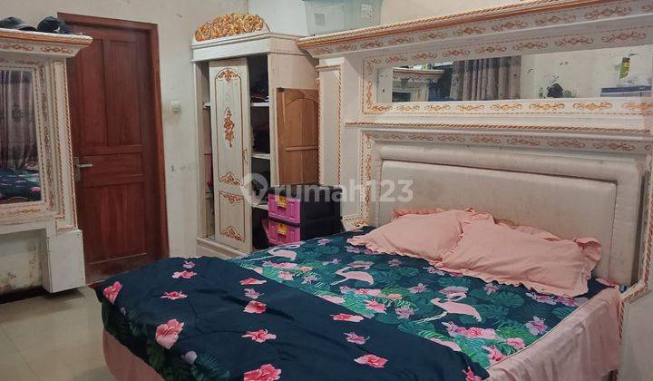 Rumah Bagus 2 Lantai Siap Huni Di Sumber Banjarsari Solo  2