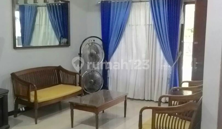 Rumah Hook Bagus Full Furnished di Fajar Indah Colomadu Dekat Kartasura Solo 2