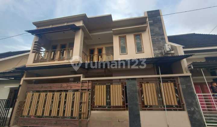 Rumah 2 Lantai Full Furnished Siap Huni di Paulan Colomadu Dekat Kartasura Solo