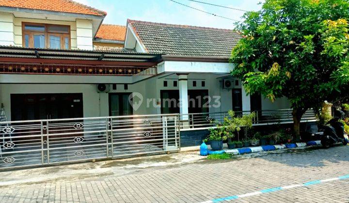 Rumah Bagus Siap Huni Di Cluster Gentan Dekat Colomadu Solo 1