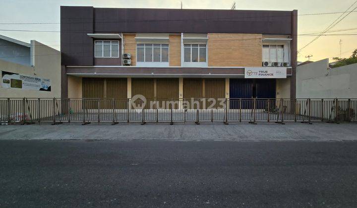 Ruko Baru Strategis Pusat Kota di Serengan Dekat Solo Baru 1