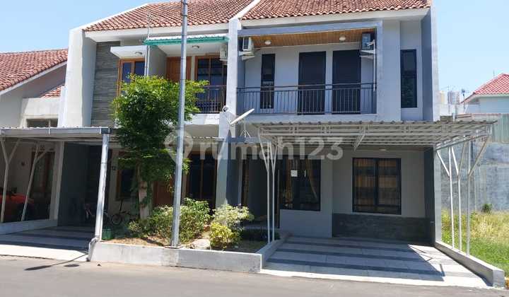 Rumah 2 Lantai Cluster Elite di Pabelan Kartasura Dekat Colomadu Solo Rumah 2 Lantai Cluster Elite di Pabelan Kartasura Dekat Colomadu Solo