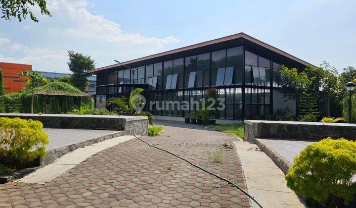 Ruang Usaha Strategis Siap Pakai Di Kartasura Dekat Pintu Tol Kartasura Solo 1