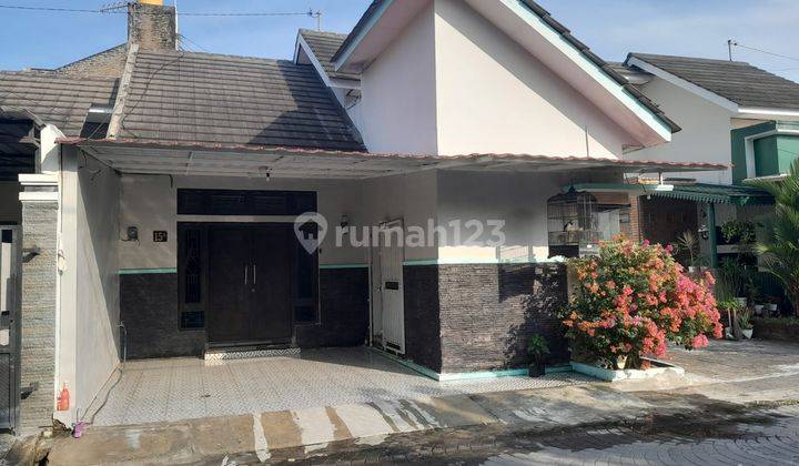 Rumah Bagus 2 Lantai Siap Huni Di Perumahan Cluster Gentan Dekat Solo Baru 1