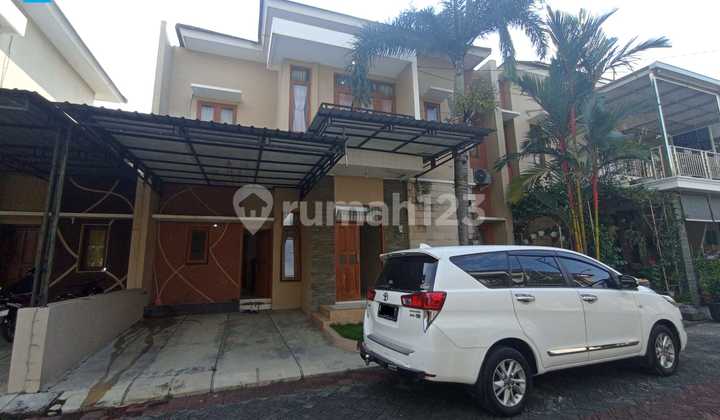 Rumah Bagus Siap Pakai di Colomadu Dekat Kartasura Solo Rumah Bagus Siap Pakai di Colomadu Dekat Kartasura Solo