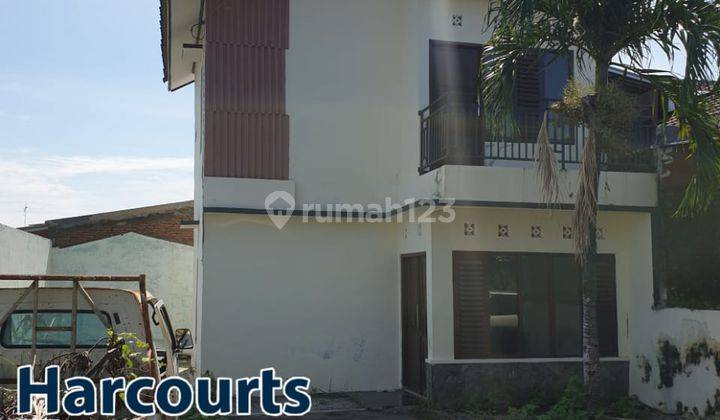 Rumah 2 Lantai Siap Huni Di Colomadu Solo Dekat Hotel Alana Solo 1