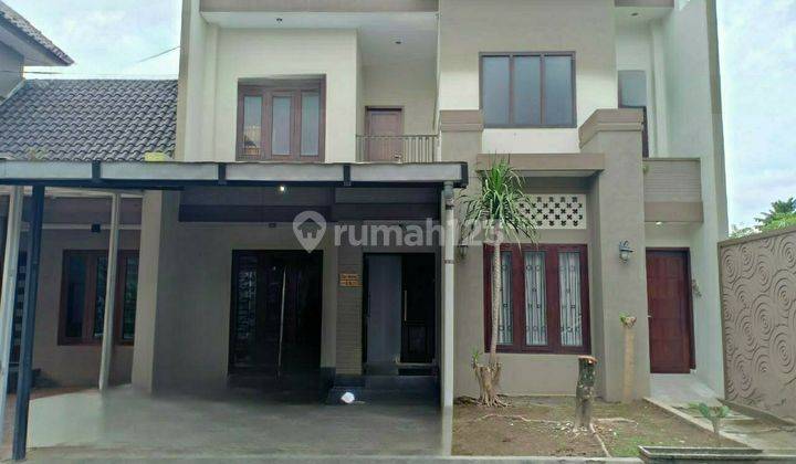 Rumah Bagus 2 Lantai Cluster Elite Di Gentan Solo Dekat Solo Baru 1