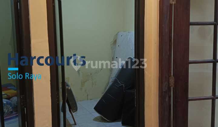 Nice ready-to-use house in Palur near Jebres Solo.