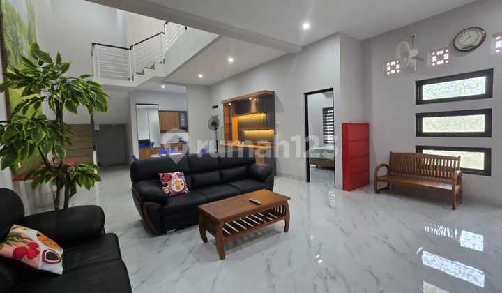Rumah Baru Gresss Minimalis Modern di Jebres, Solo 2
