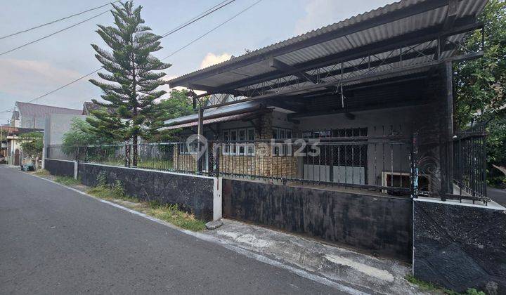 Rumah Hitung Tanah Tengah Kota Di Serengan Solo Dekat Solo Baru Solo 1