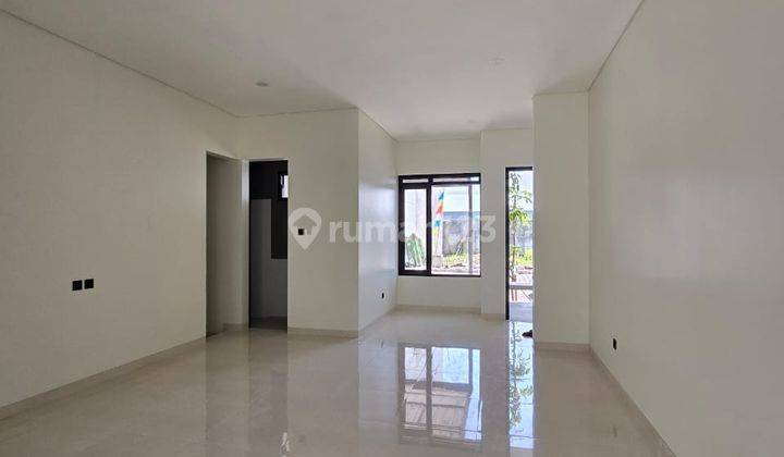 Rumah Baru Minimalis Modern Di Cluster Elite Gentan Dekat Kartasura Solo 2