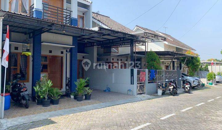 Rumah Bagus 2 Lantai Siap Huni Di Cluster Baturan Dekat Solo 2