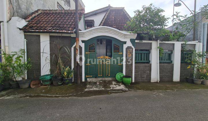 Rumah Murah Tengah Kota Full Furnished Di Banjarsari Dekat Mojosongo Solo 1