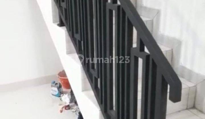 Ruko Bangunan Baru 2 Lantai Tengah Kota Purwosari Laweyan Dekat Banjarsari Solo  2