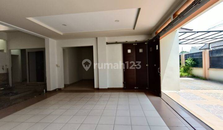 Rumah Bagus 2 Lantai Siap Huni Di Jajar Laweyan Solo 2