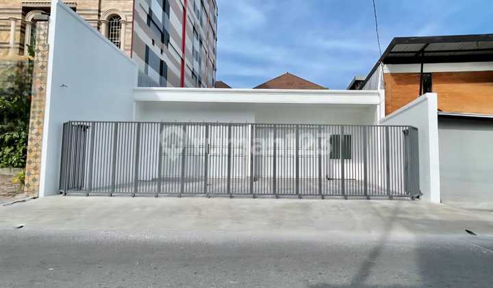 Disewakan Ruang Usaha 1 Lantai Bangunan Baru Gress Dekat Jalan Slamet Riyadi Solo Disewakan Ruang Usaha 1 Lantai Bangunan Baru Gress Dekat Jalan Slamet Riyadi Solo